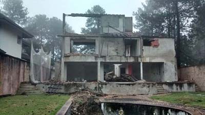 Demolição de Casa - Obra Aldeia da Serra