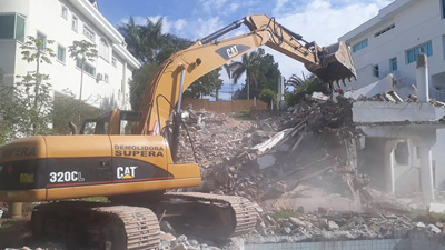 Demolição de casas - Obra Alphaville 2